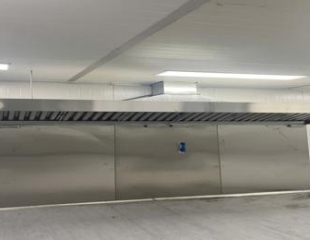 CHỤP HÚT KHÓI INOX – GIẢI PHÁP GIÚP KHÔNG GIAN BẾP SẠCH HƠN, AN TOÀN HƠN